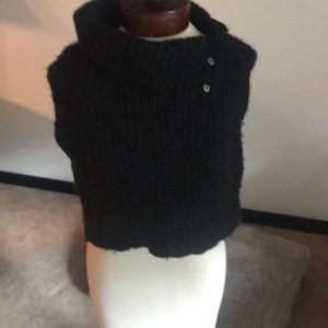 Sweater vest by Nfp